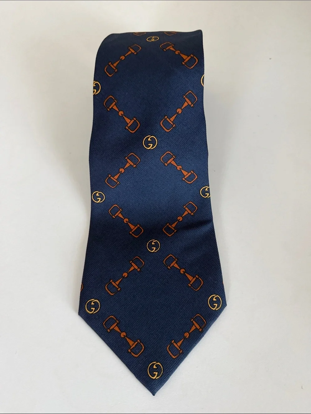 GUCCI Vintage Horsebit & Interlocking GG Logo Silk Tie | Navy & Gold